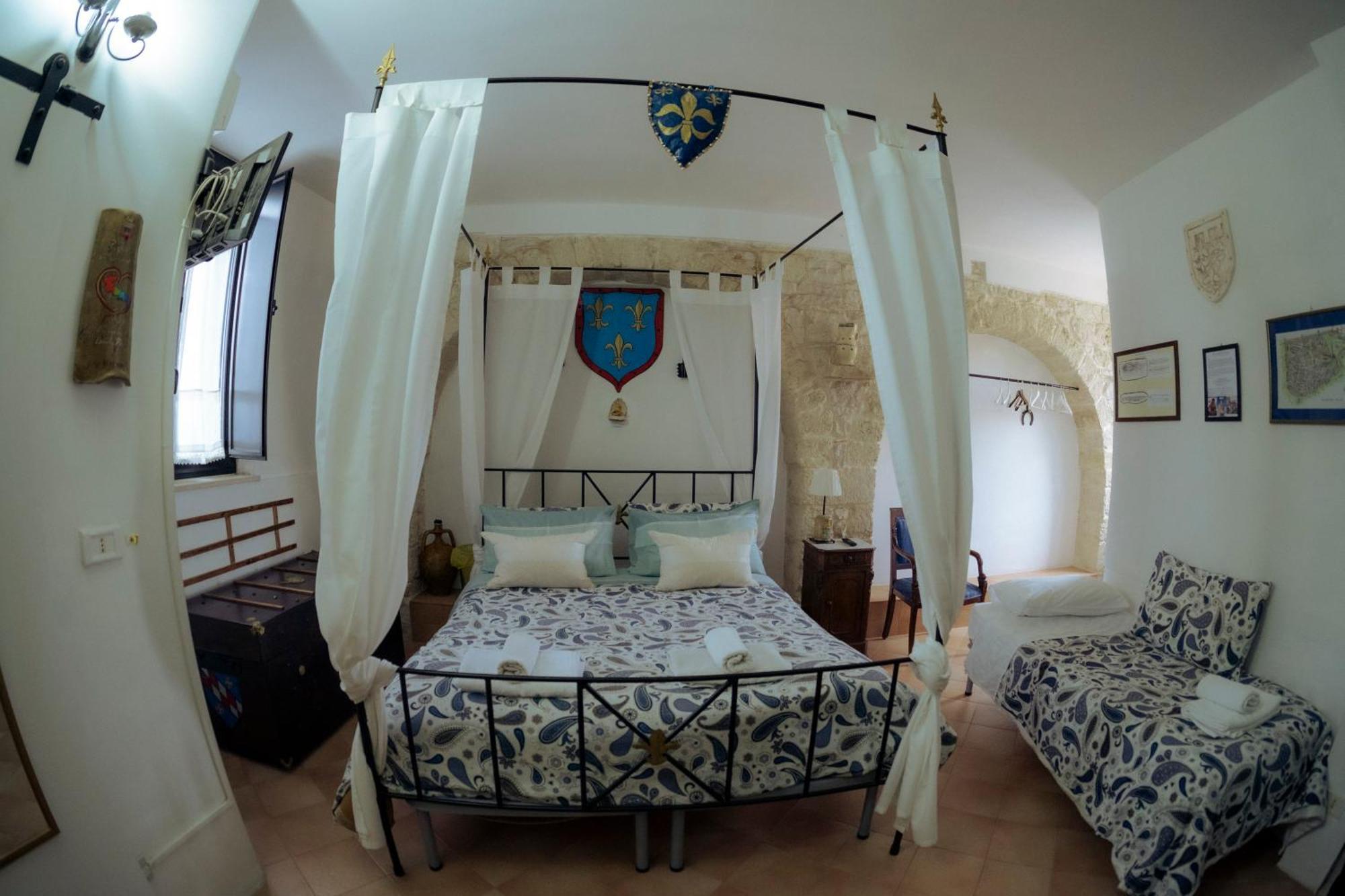 La Torre Storica Bed & Breakfast Bitonto Exterior photo
