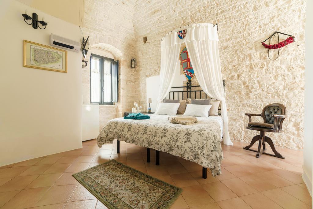 La Torre Storica Bed & Breakfast Bitonto Exterior photo